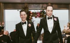 Jim Parsons se casó con su novio de hace 14 años