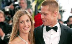 Brad Pitt llamó a Jennifer Aniston 12 años después de dejarla