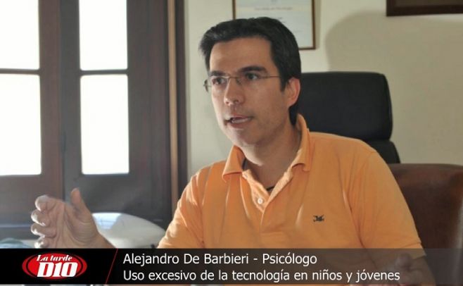 Alejandro De Barbieri: "No tomar la demanda de nuestros hijos como un problema"