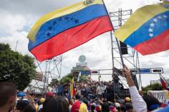 Con el ojo en Venezuela