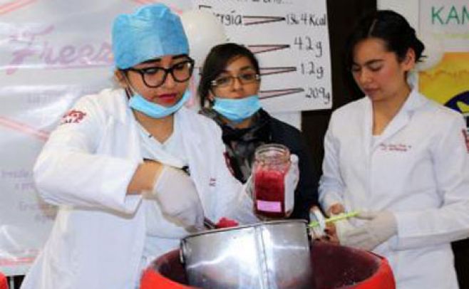 Estudiantes mexicanos elaboran helado que previene envejecimiento