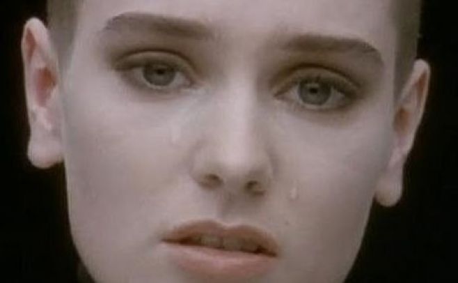 La cantante Sinéad O'Connor admite que tiene pensamientos "suicidas"