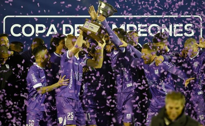 Defensor Sp. campeón del cuadrangular amistoso