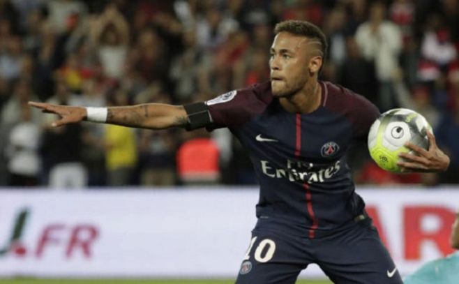 Neymar deja boquiabierta a Francia