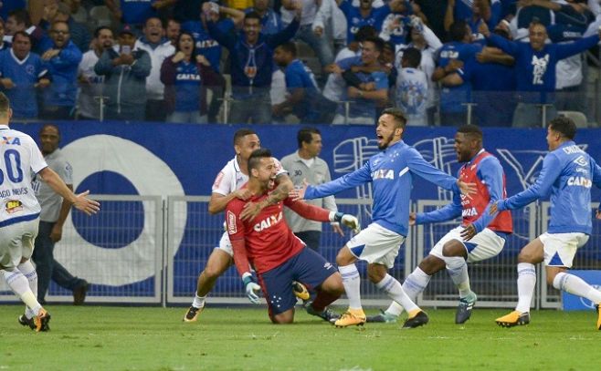 Flamengo y Cruzeiro definirán el título