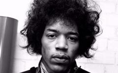 Subastarán una nota que Jimi Hendrix escribió a una mujer en 1967