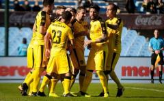 Peñarol por seguir arriba en el Clausura, Nacional por lo propio en la Anual