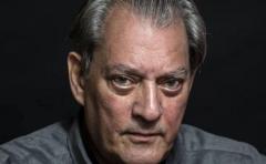 Paul Auster dice que le enferma ver cómo Trump alienta la división racial