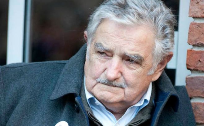 Mujica advrtió que renuncia de Sendic puede afectar mayoría parlamentaria