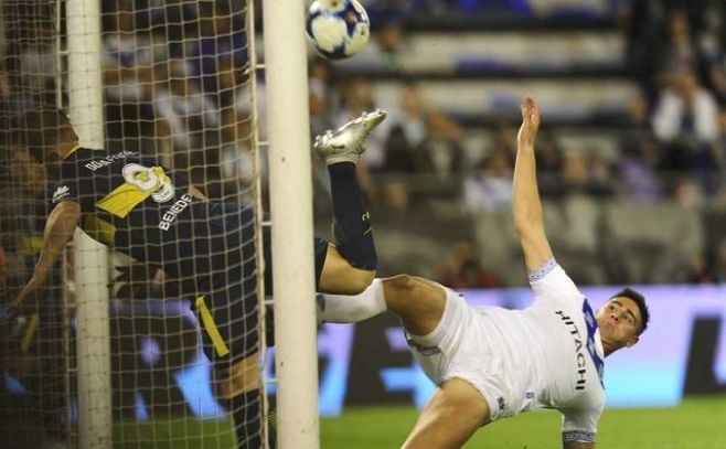 Boca quedó como único líder tras el empate de River con Argentinos Juniors