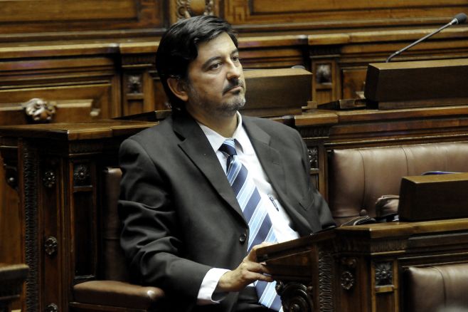 Soriano: Diputado del FA dice que Intendencia permitió "lucro" de empresa de Bascou