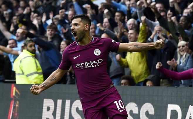 El Manchester City golea y el United no falla