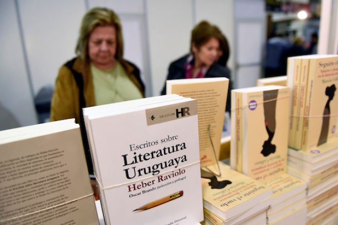 Festival literario internacional trata la violencia en escritura