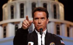 Schwarzenegger: "Si Trump fuera listo copiaría lo que hicimos en California"