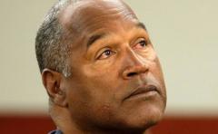 O.J. Simpson sale de prisión tras cumplir nueve años de condena por robo