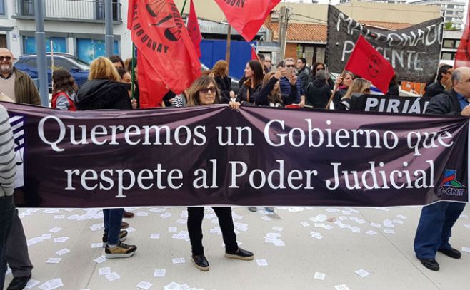 Vázquez a judiciales: "Gobierno va a cumplir las obligaciones pero no hay fiscal para integrar a ese proceso"