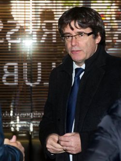 Puigdemont asegura que no está en Bélgica para pedir asilo