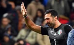 Buffon se despide de la manera menos esperada