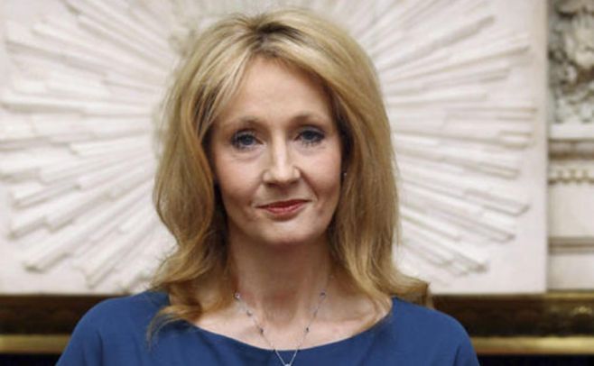 J.K. Rowling ingresa en la Orden de los Compañeros de Honor británica