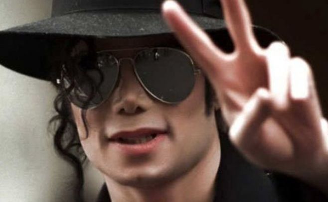 Desestiman una demanda contra Michael Jackson por abuso sexual a un menor