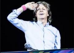 "Paul McCartney": 800 páginas para resarcir al hombre detrás del genio