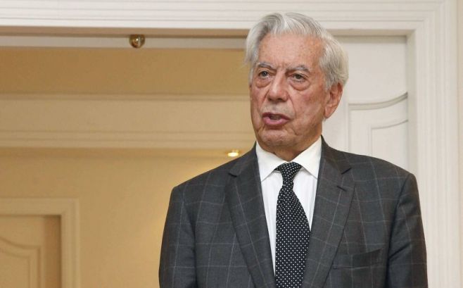Vargas Llosa visita Uruguay para participar en un evento de financiera suiza Vargas Llosa visita Uruguay para participar en un evento de financiera suiza
