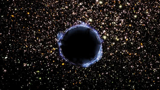 Descubren que los agujeros negros son más grandes de lo esperado y crecen más