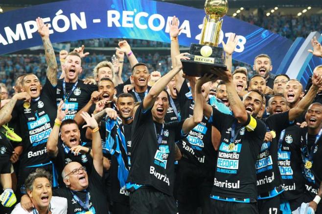 Gremio campeón de la Recopa