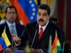 Maduro aplaude "gran victoria" de Putin en las elecciones de Rusia