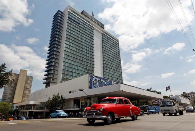 Jóvenes cubanos discuten sobre gobernabilidad democrática