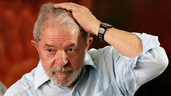 El PT reafirma candidatura presidencial de Lula y transfiere sede a Curitiba