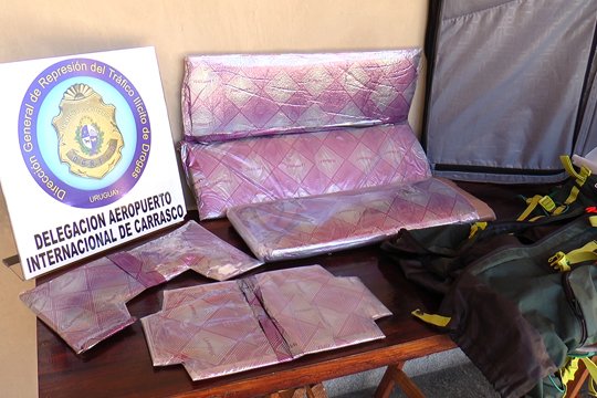 Brasileño a prisión por intentar ingresar al país más de 11 kilos de drogas