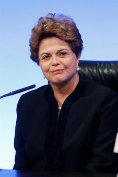 Rousseff: "Los golpistas que me destituyeron se han destruido políticamente"