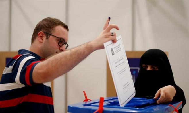 Irak comienza a votar en sus primeros comicios tras la derrota del EI