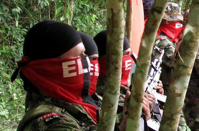 ELN cesará sus "actividades militares" durante las elecciones