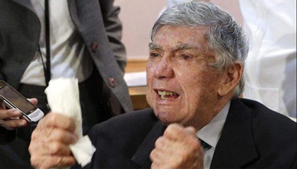 A los 90 años muere el anticastrista Luis Posada Carriles