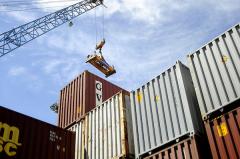 Exportaciones caen 0,8 % en mayo y alcanzan 869 millones de dólares