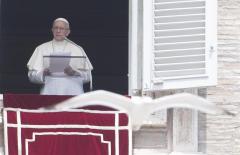 El papa lamenta la violencia en Nicaragua y aboga por el respeto y el diálogo