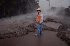 Presidente de Guatemala decretó Estado de Calamidad pública tras erupción del volcán de Fuego