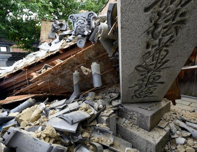 Japón, totalmente afectada por el terremoto en Osaka