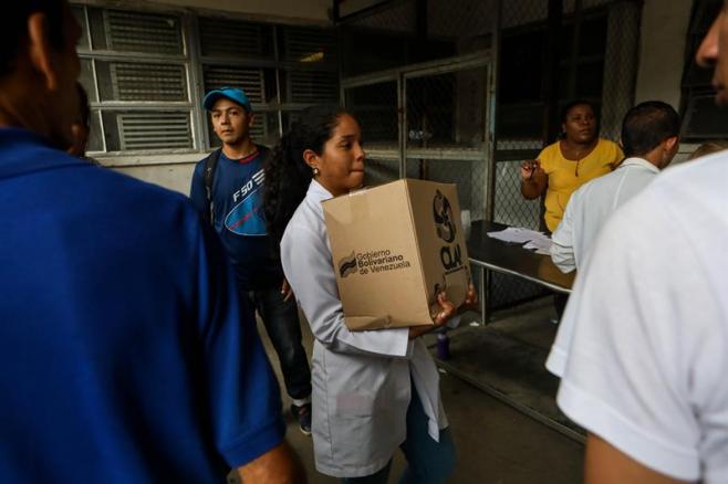 Enfermeros venezolanos mantendrán protestas pese a "presiones" de autoridades