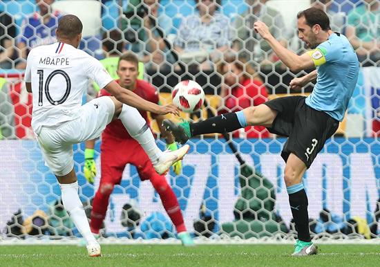 Diego Godín: "Mis compañeros fueron unos leones, nada que reprocharnos"