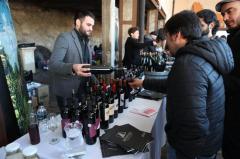 Uruguay exhibe sus mejores vinos y acerca la cultura enológica al público