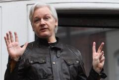 Ecuador llama al diálogo para resolver el caso de Assange