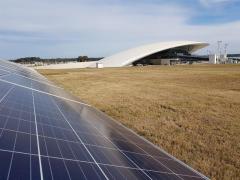 Carrasco inaugura primera planta fotovoltaica en un aeropuerto de América Latina