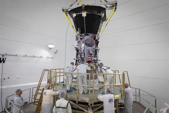 La NASA lanza con éxito la sonda Parker para llegar al Sol