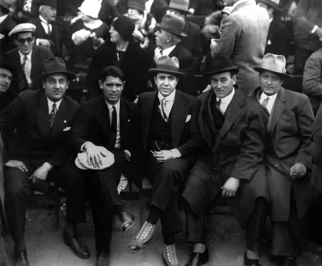 El fútbol, el turf y el tango confluyen en la antigua casa de Carlos Gardel