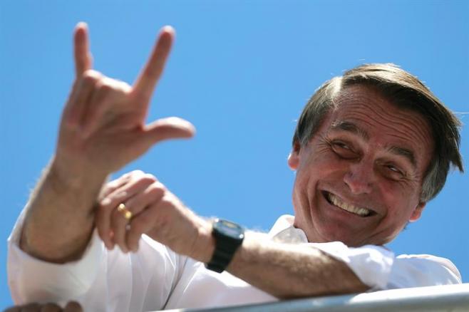 Bolsonaro lidera sondeos sin Lula