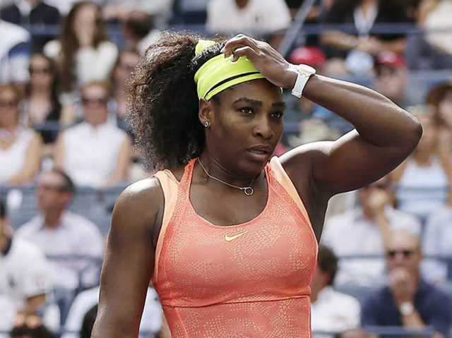 Serena Williams multada con 17.000 dólares por violaciones código de conducta