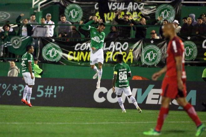 Inter no pudo, Sao Paulo líder